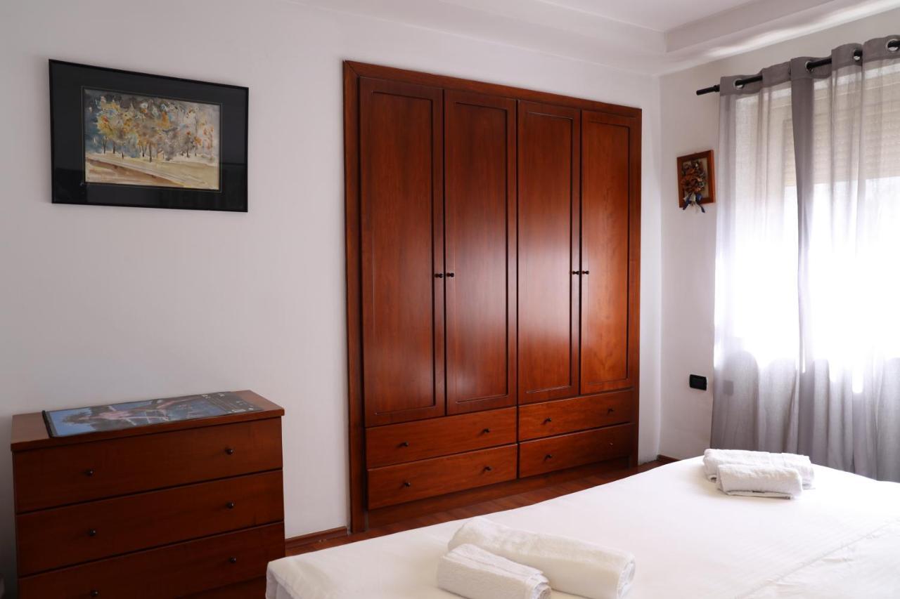 Apartament, tek Piazza Tirana Kültér fotó